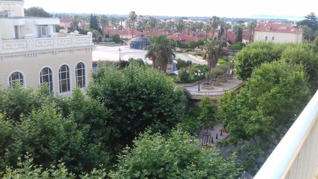 Résidence l'Emilia Hyères Exterior foto